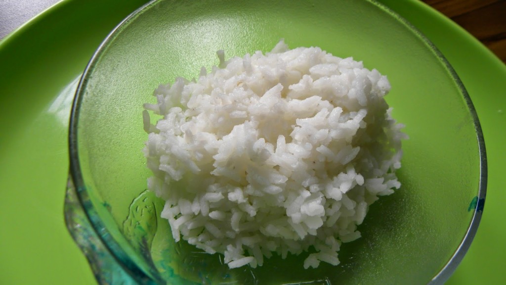 Planong half-rice law binansagang ‘out of touch’ ng mga magsasaka