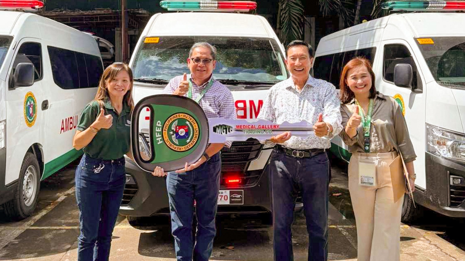 DOH turns over new ambulance to Marinduque